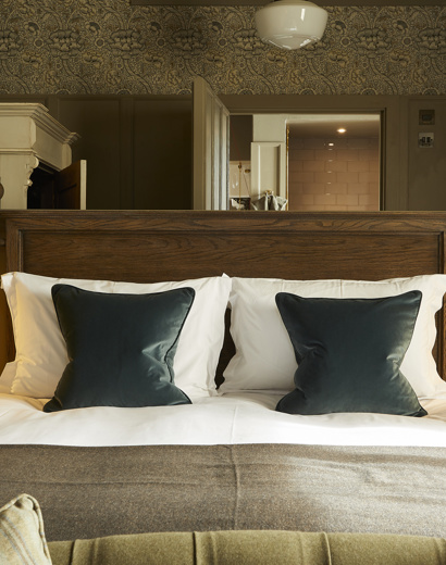 Comfy Luxe Rooms at THE PIG-at Bridge Place - Canterbury, Kent