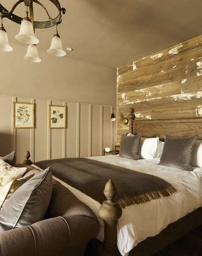 Hideaway Room 20 at THE PIG-at Bridge Place - Canterbury, Kent